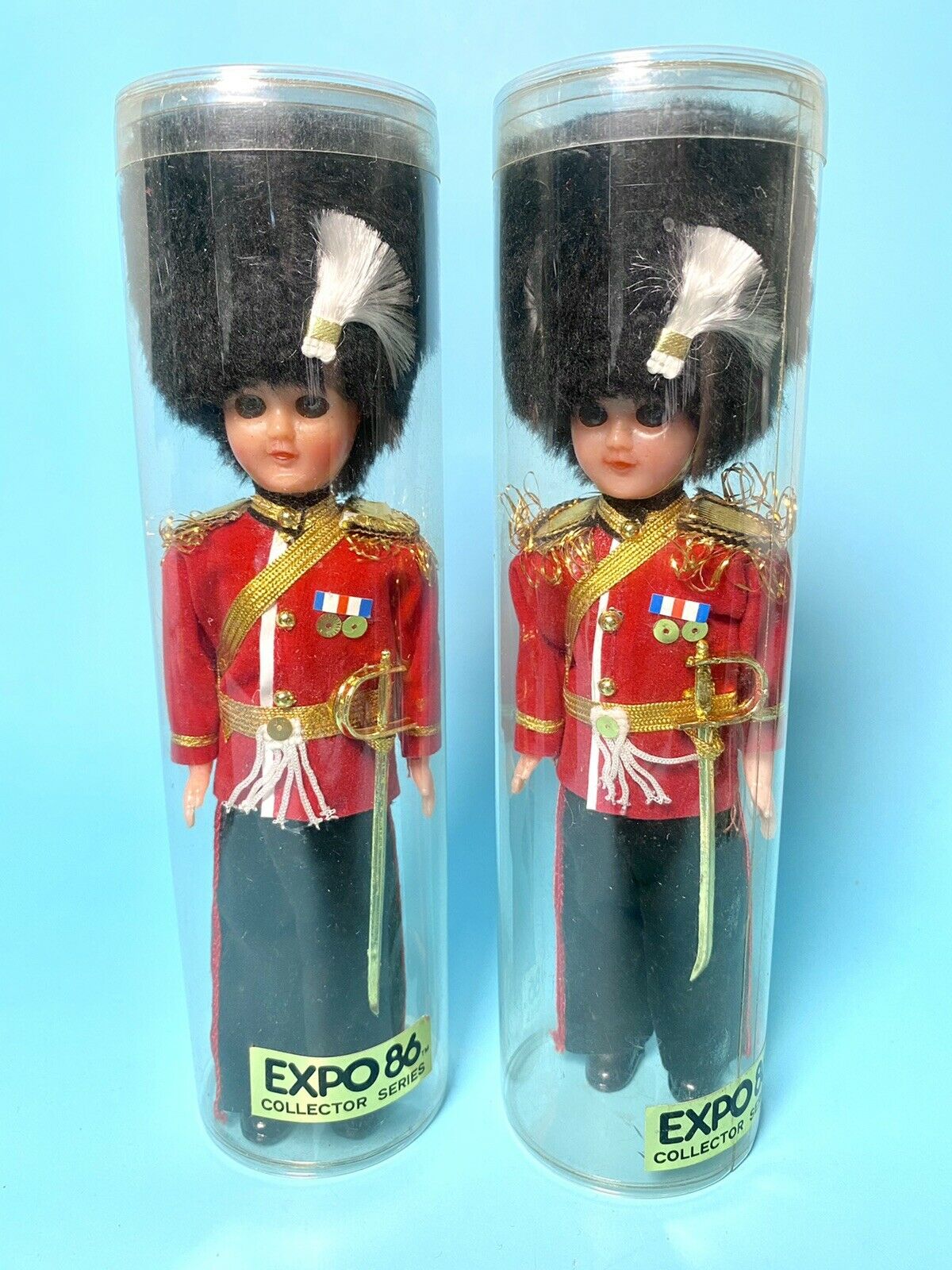 Pair Of Vintage Expo86 British Royal Guard Soldier Celluloid Dolls Eyes Blink 8"