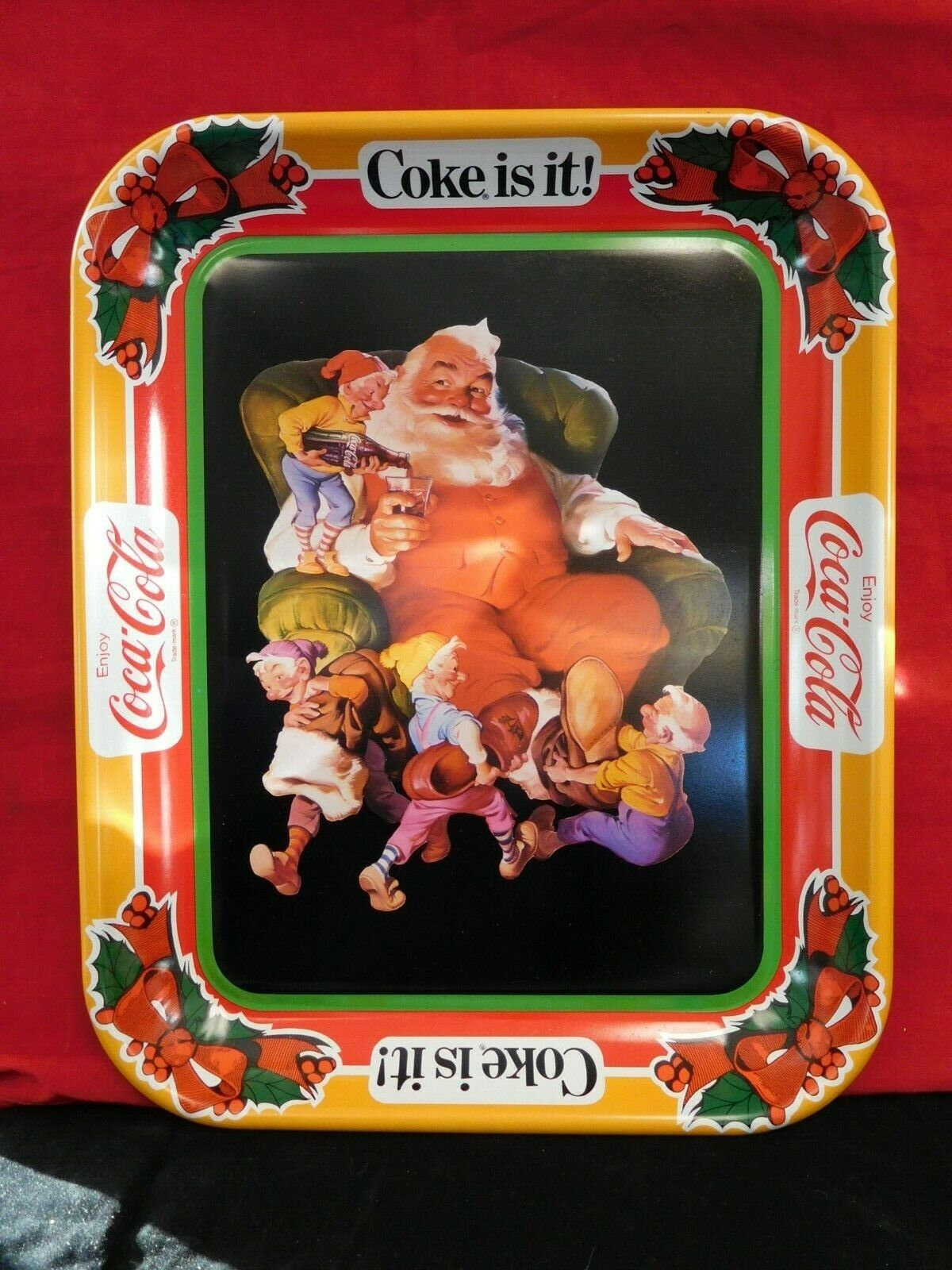 Vintage 1982 Coca Cola Metal/tin Tray Santa And His Elves 13"x10.5" (20664-clo-s
