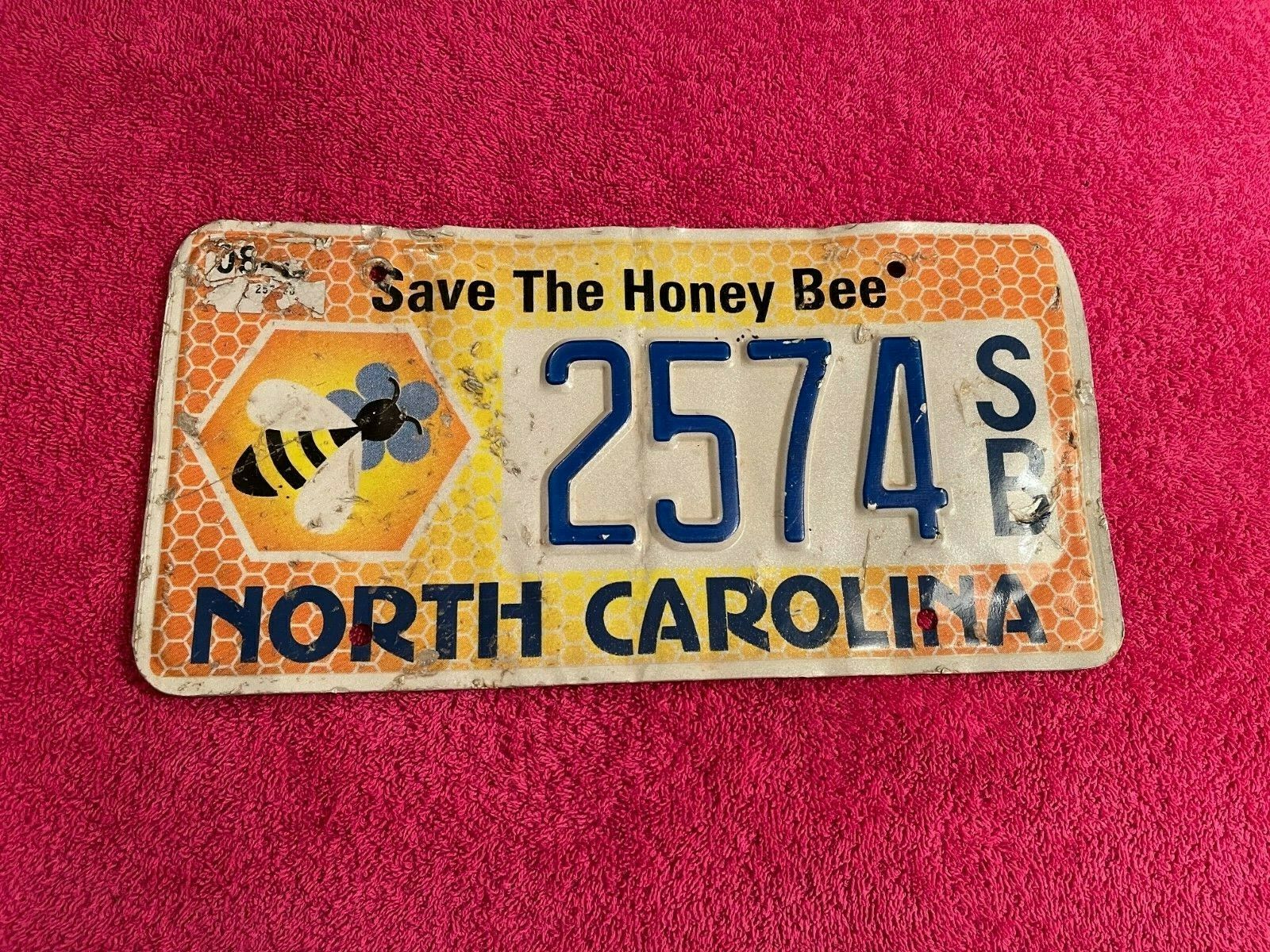 North Carolina License Plate Tag -2008-  2574 - Save The Honey Bee