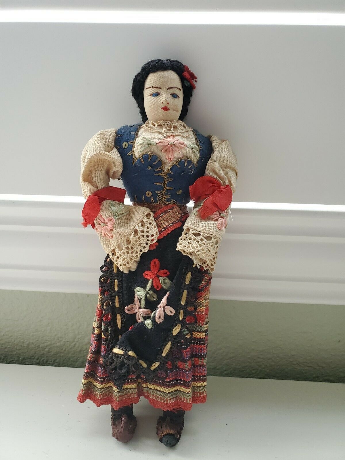 Narodna Radinost Yugoslavian Folk Doll Croatia 8” Jugoexport Souvenir Cloth